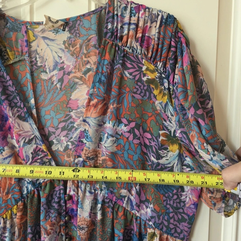 Anthropologie Akemi + Kin Floral Sheer Midi Floral Dress Medium - Picture 3 of 9